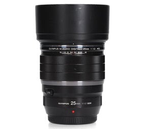 Olympus Olympus 25mm f/1.2 PRO M.Zuiko Digital ED