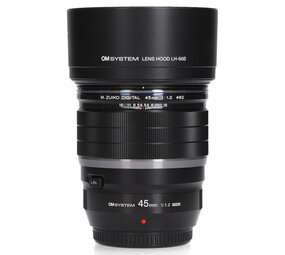 Olympus Olympus 45mm f/1.2 PRO M.Zuiko Digital ED