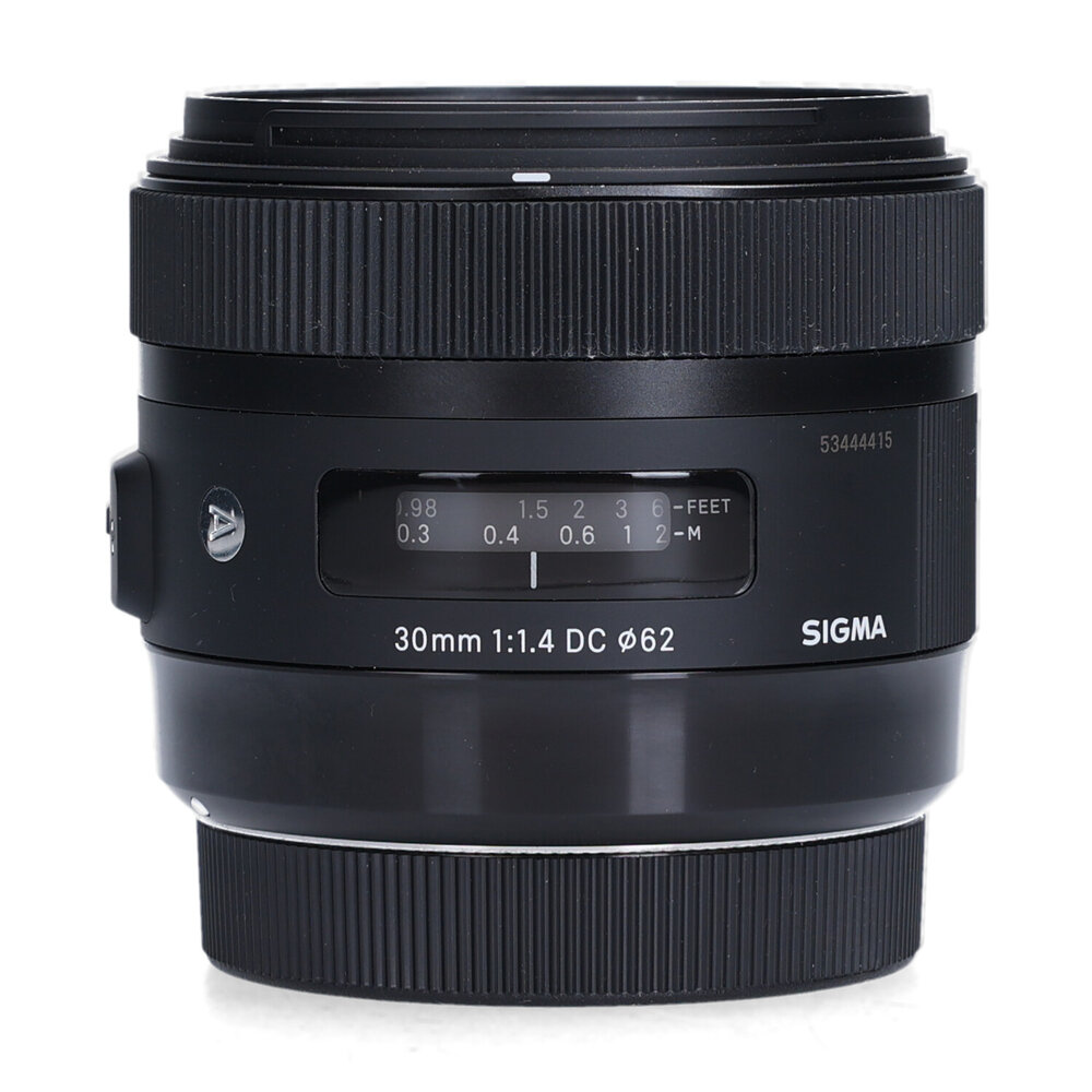 Sigma Sigma 30mm f/1.4 DC HSM Art - Canon EF-S Sigma Sigma 30mm f/1.4 DC HSM Art - Canon EF-S