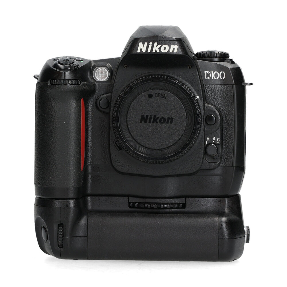 Nikon Nikon D100
