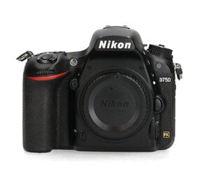 Nikon Nikon D750