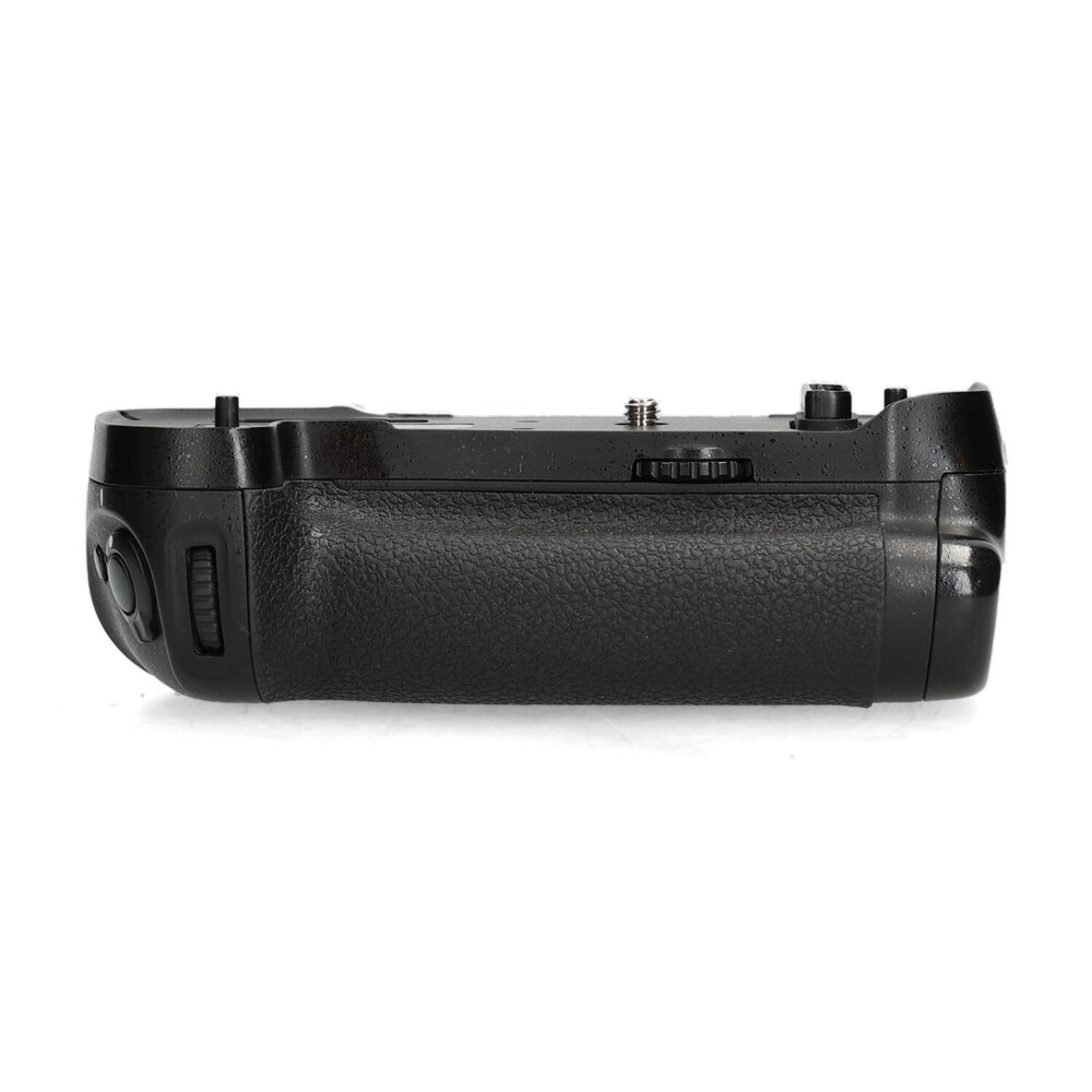 Nikon Nikon MB-D17 Battery Grip