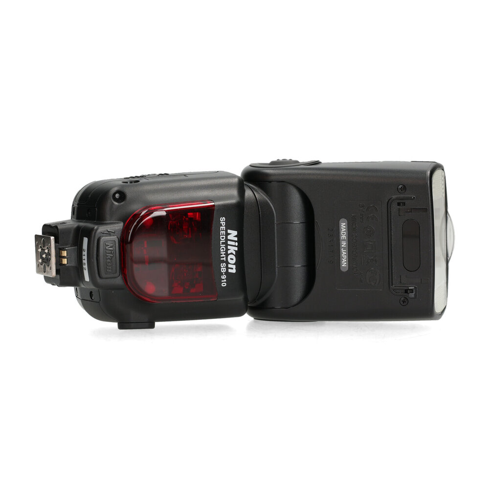 Nikon SB-910 Speedlight