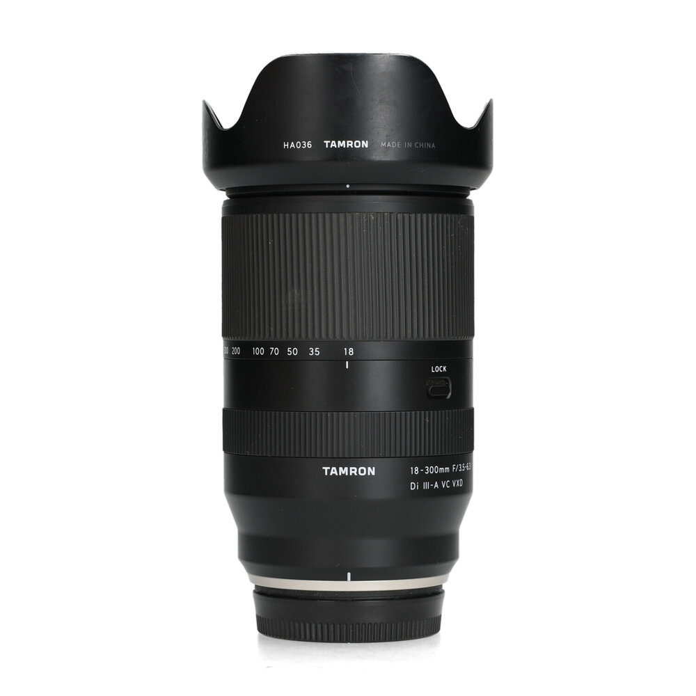 Tamron Tamron 18-300mm f/3.5-6.3 Di III-A VC VXD - Fujifilm X Tamron Tamron 18-300mm f/3.5-6.3 Di III-A VC VXD - Fujifilm X