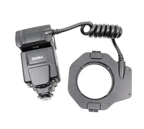 Sigma Sigma EM-140 DG Macro Ring Flash - Canon Sigma Sigma EM-140 DG Macro Ring Flash - Canon