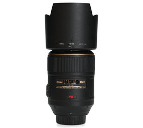 Nikon AF-S 105mm f/2.8 G IF-ED VR Micro Nikon AF-S 105mm f/2.8 G IF-ED VR Micro