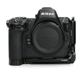Nikon Z8