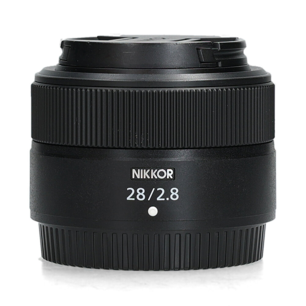 Nikon Z 28mm f/2.8 Nikon Z 28mm f/2.8