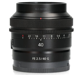 Sony FE 40mm f/2.5 G Sony FE 40mm f/2.5 G