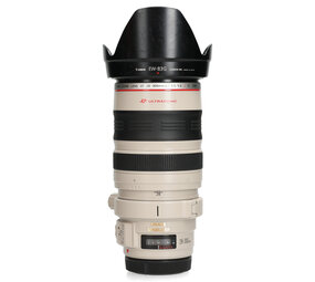 Canon Canon EF 28-300mm f/3.5-5.6 L IS USM