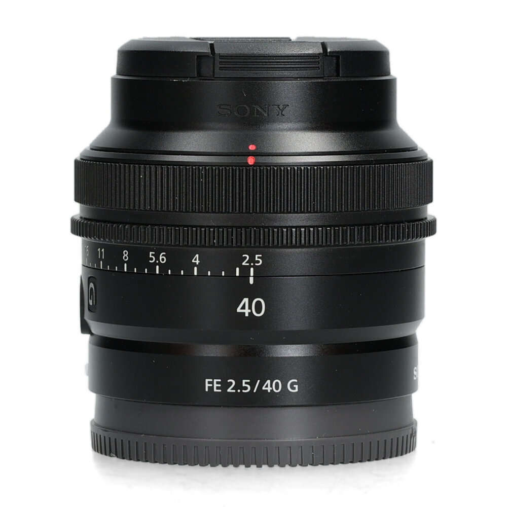 Sony FE 40mm f/2.5 G Sony FE 40mm f/2.5 G