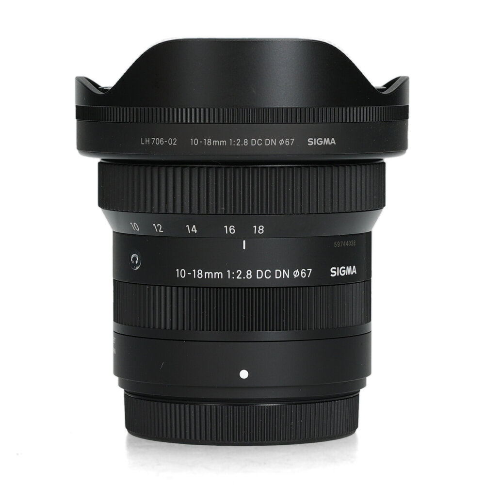 Sigma 10-18mm F2.8 DC DN - Fujifilm Sigma 10-18mm F2.8 DC DN - Fujifilm