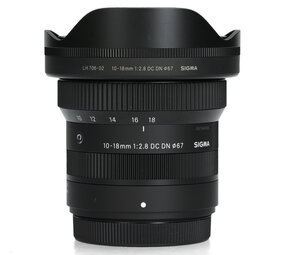 Sigma 10-18mm F2.8 DC DN - Fujifilm Sigma 10-18mm F2.8 DC DN - Fujifilm