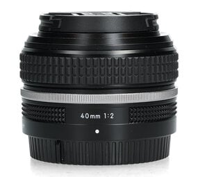 Nikon Nikon Z 40mm f/2 Nikon Nikon Z 40mm f/2