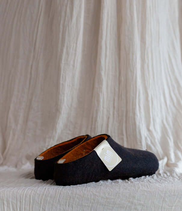 esgii Vilten herenslof Sloping back black