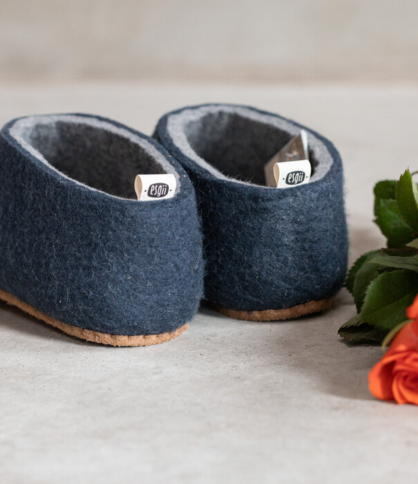esgii Vilten herenslof UNI Dark blue