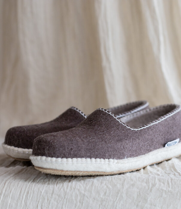 esgii Herren-Filzschuhe Feston Braun