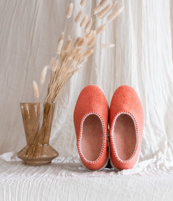esgii Vilten dames sloffen Stitch grapefruit