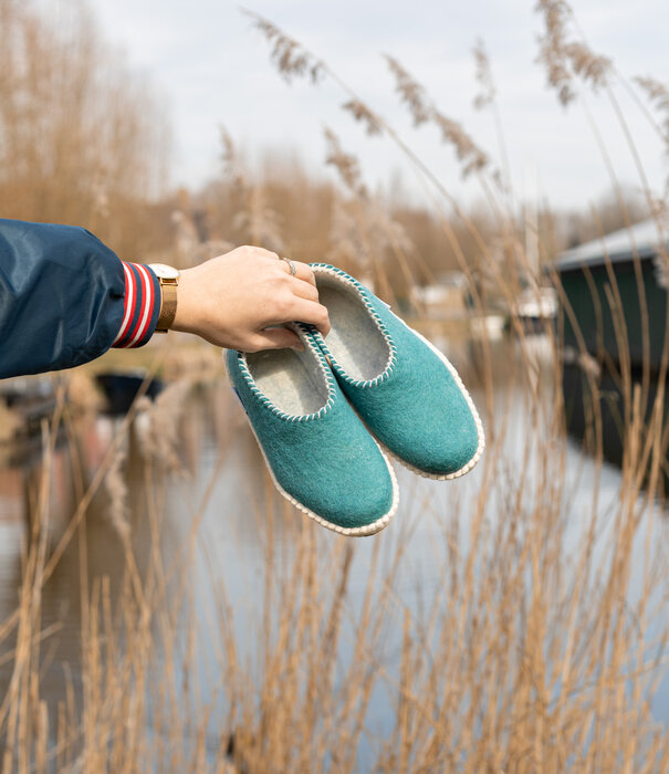esgii Vilten dames sloffen Stitch seagreen
