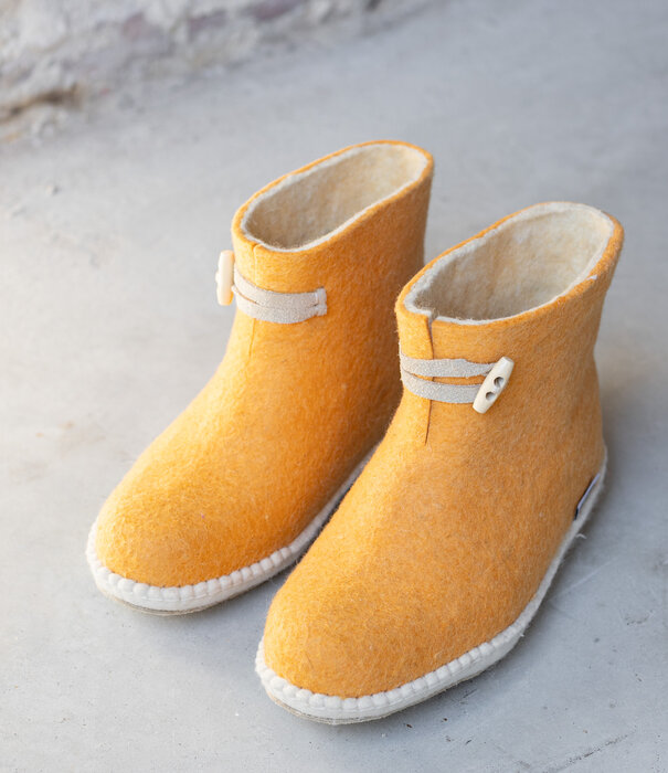 esgii Vilten damesslof High Boots yellow