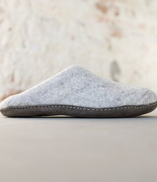 Herren Pantoffel Una - Hellgrau - 42 bis 46 - Weiche Sohle