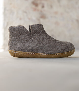 Hoher Damen Hausschuh Jado - Sesam - Größe 36-41 - Weiche Sohle