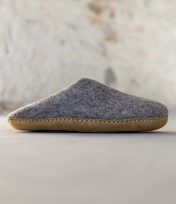 esgii Filz Damen Pantoffel Una - Sesam - Größe 36 bis 41 - Weiche Sohle