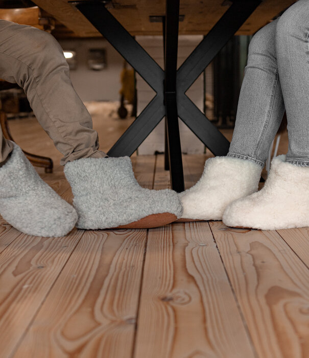 Van Buren sinds 1861 Wollen sloffen Sami - Off-White