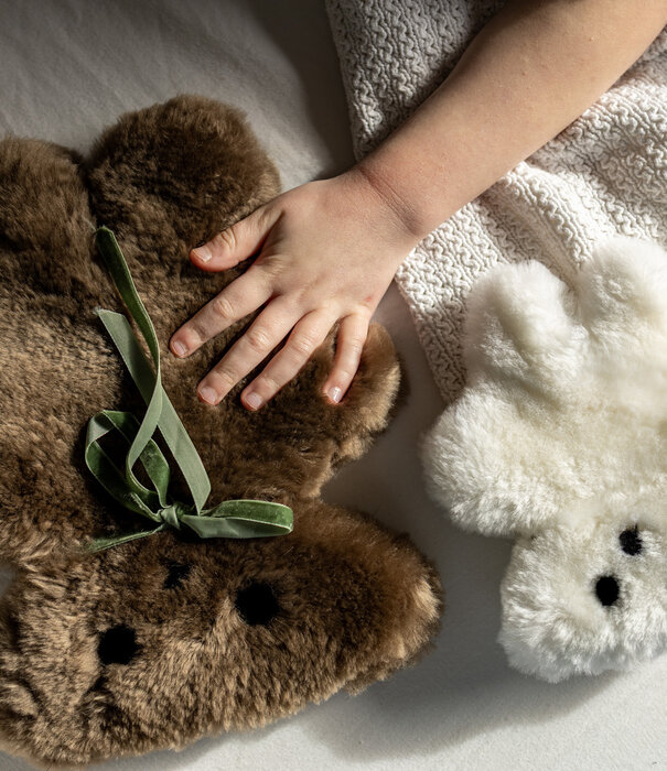 Van Buren sinds 1861 Buurtje Beer - Merino Schapenvacht Knuffel - Bruin - Groot