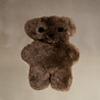Buurtje Beer - Merino Schapenvacht Knuffel - Bruin - Groot