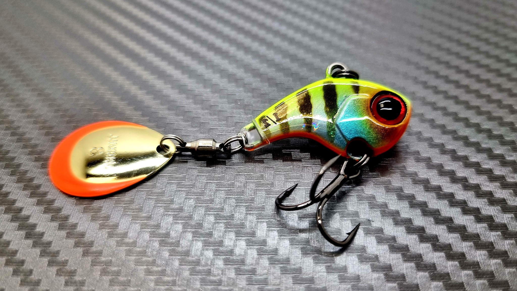 Jackall Deracoup 7g / 10g / 14g Jigspinner Tailspinner Illex