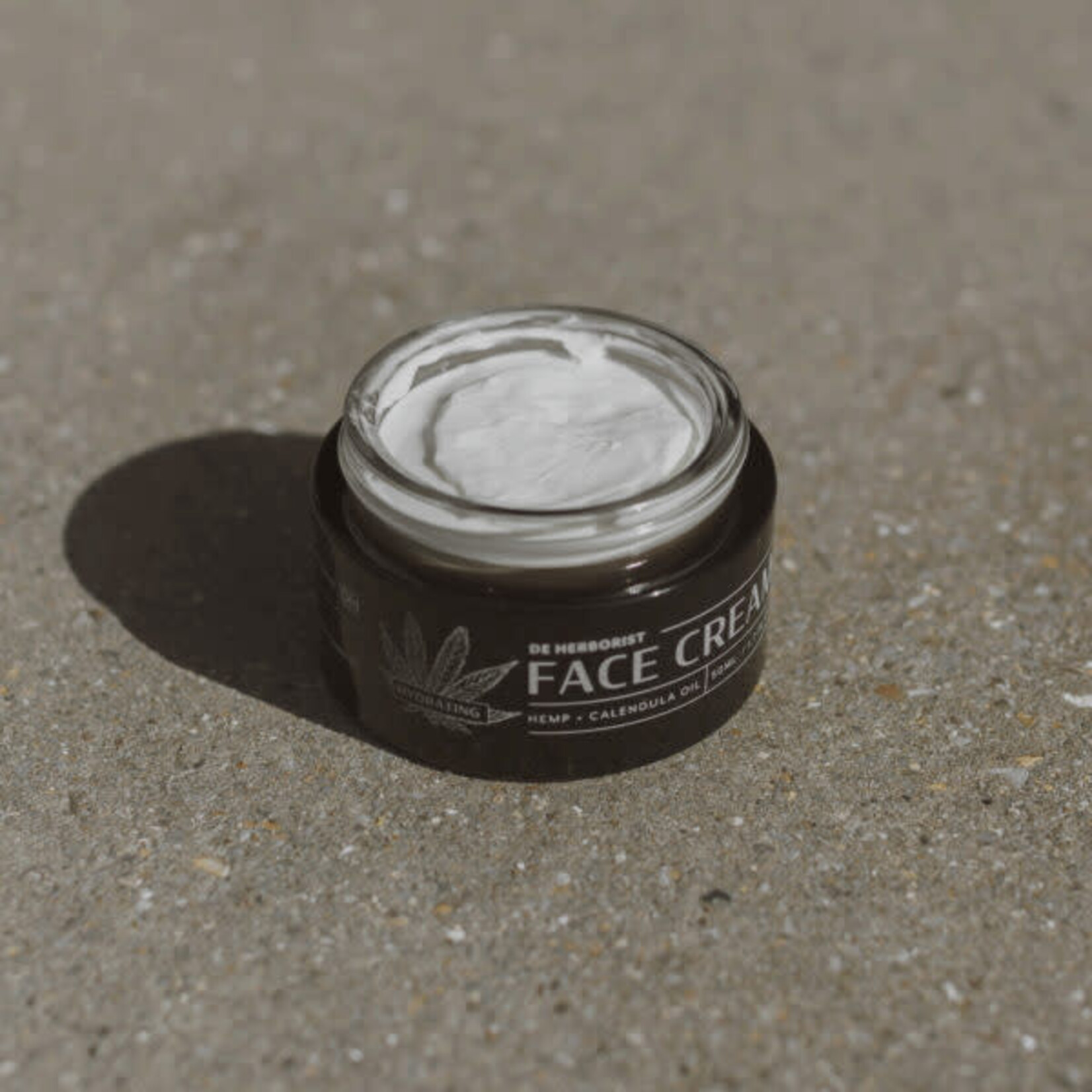 DE HERBORIST Hydrating Face Cream – Calendula & Hennep | 50ml | De Herborist | Verzachtend & Natuurlijk | Voor Gevoelige Huid