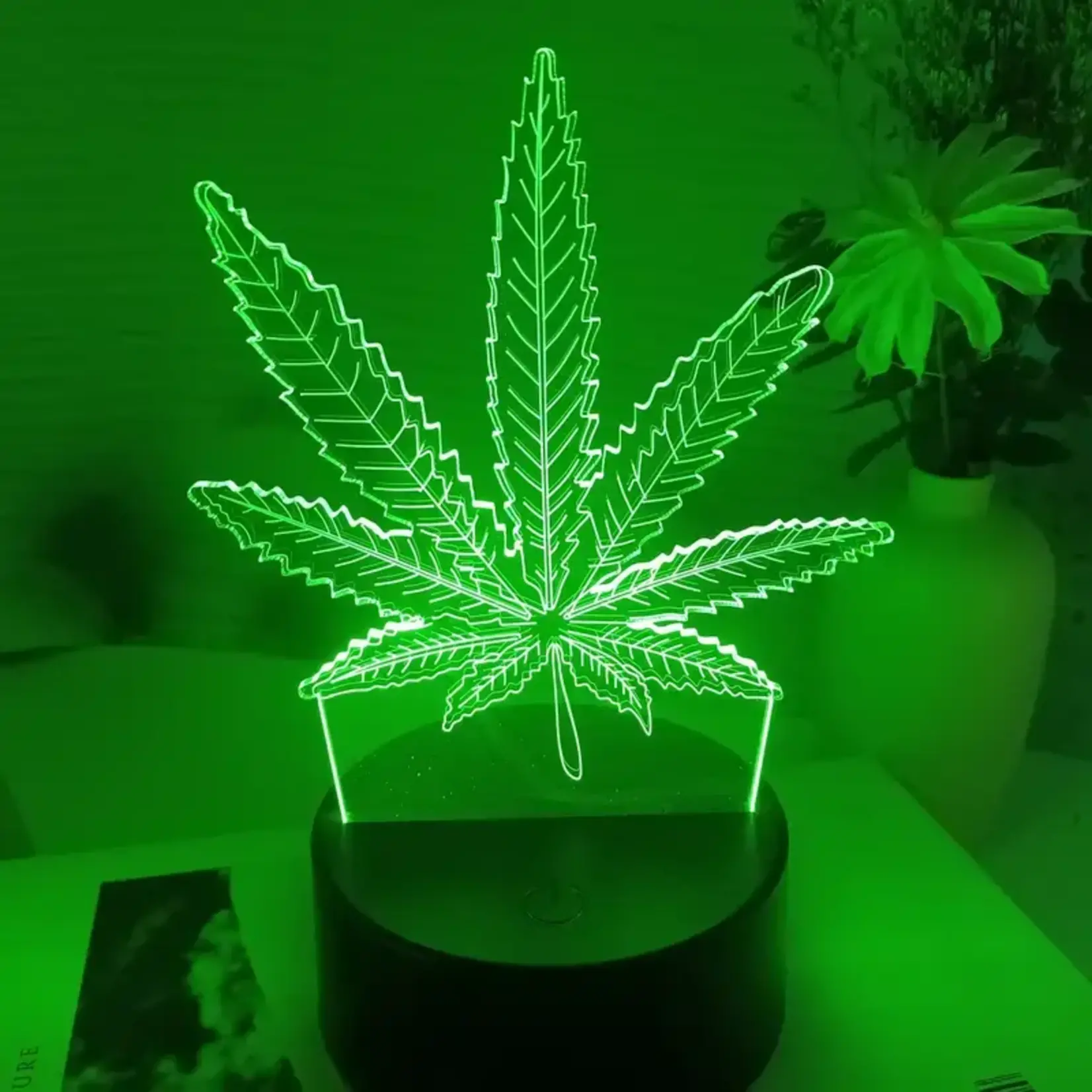 NO BRAND 3D Cannabis lamp