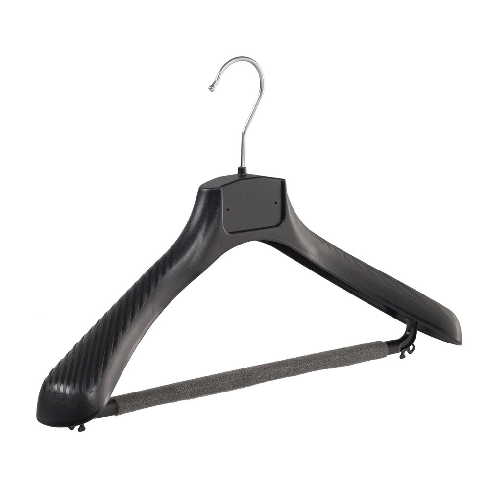 Cintre veste / costume (galbé) plastique noir avec épaules larges et barre antidérapente (mousse 2 mm) Cintre veste / costume (galbé) plastique noir avec épaules larges et barre antidérapente (mousse 2 mm)