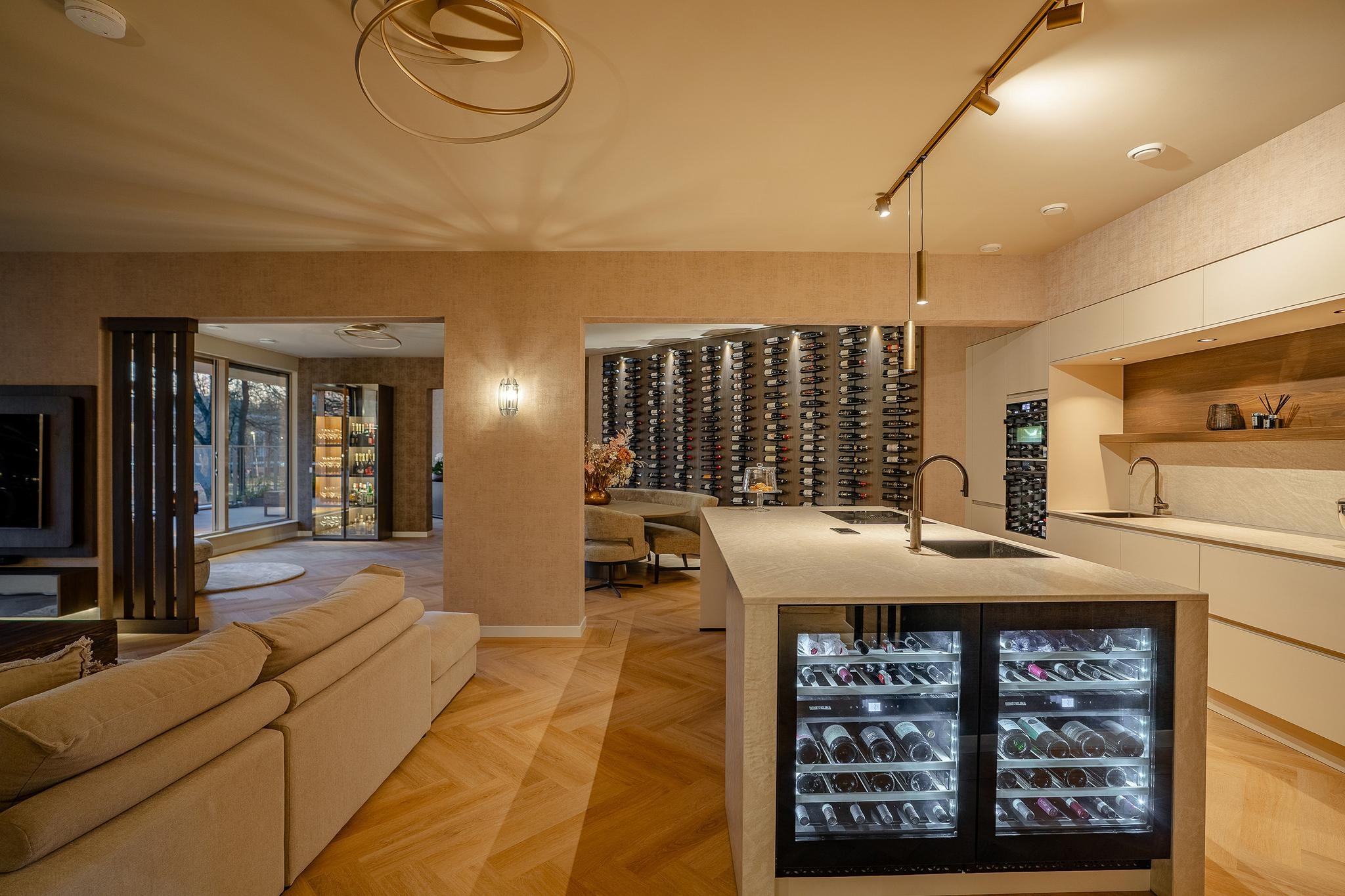 Nancy Zeelenbergsingel 22, Rotterdam € 1.249.000,- k.k.