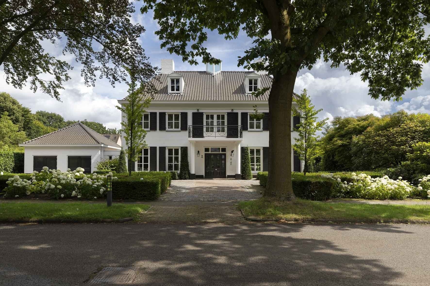 Schooteindseweg 6 A, Vlierden € 2.250.000 k.k.