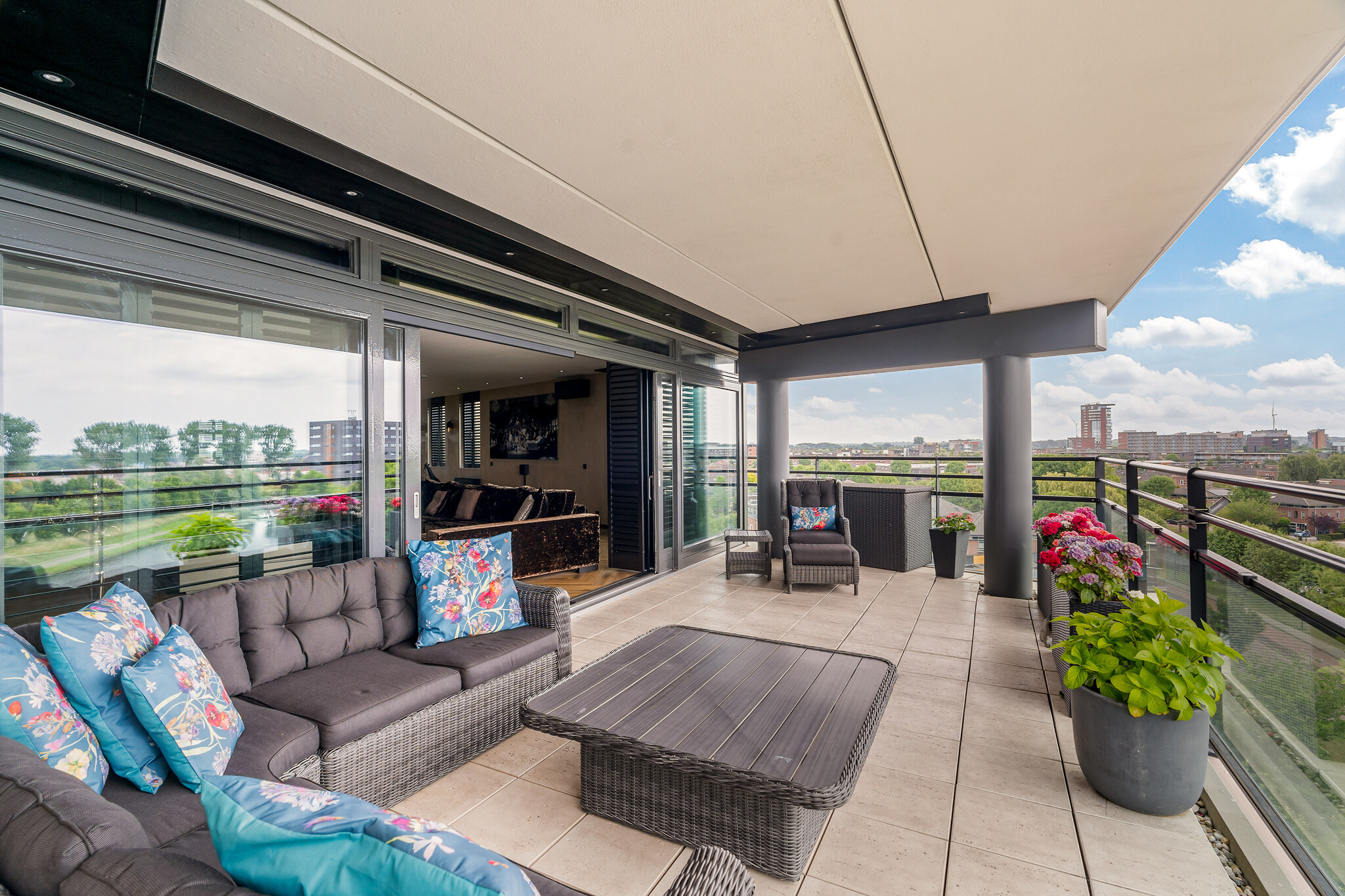 Wilgenwede 63, Barendrecht €1.395.000 k.k.