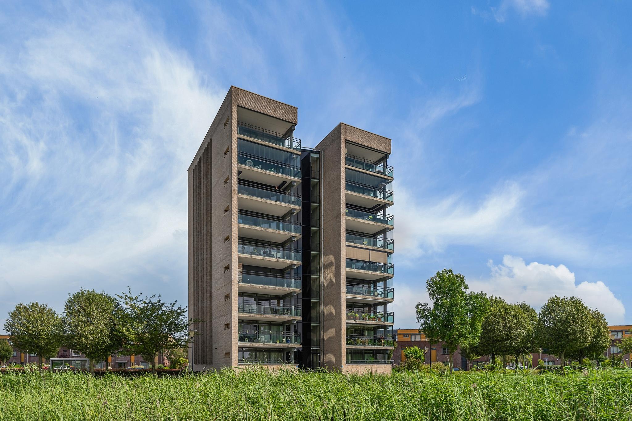 Wilgenwede 63, Barendrecht €1.395.000 k.k.