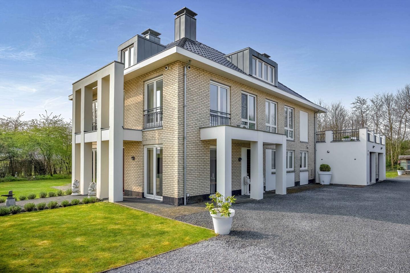 Stamerbos 16, Almere €1.895.000 k.k.