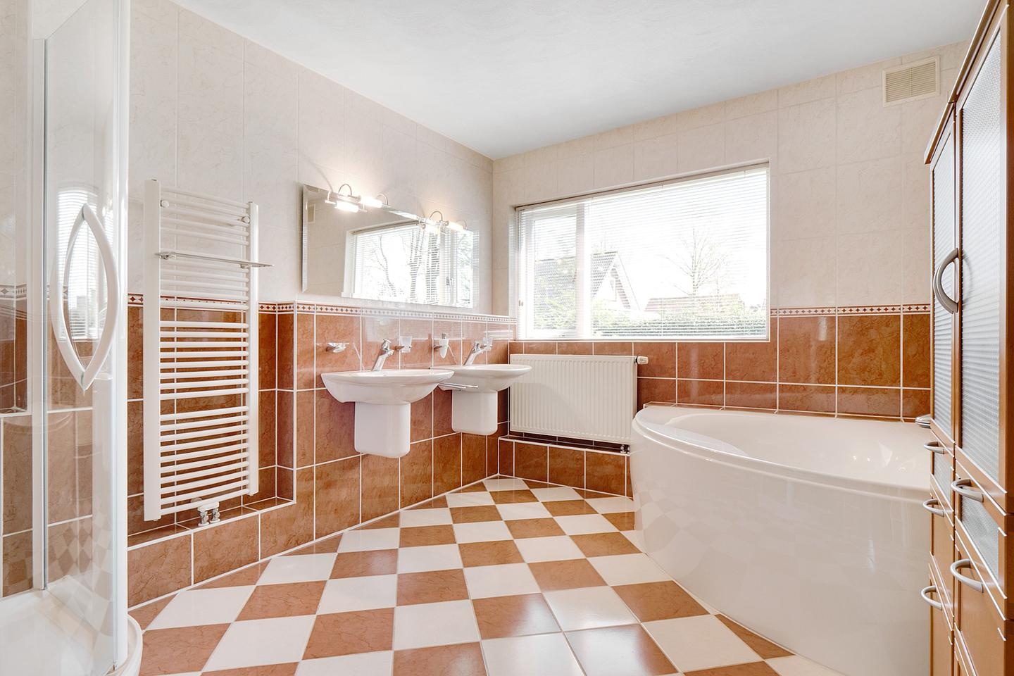 Dr. Welfferweg 86A, Westbroek €1.150.000 k.k.