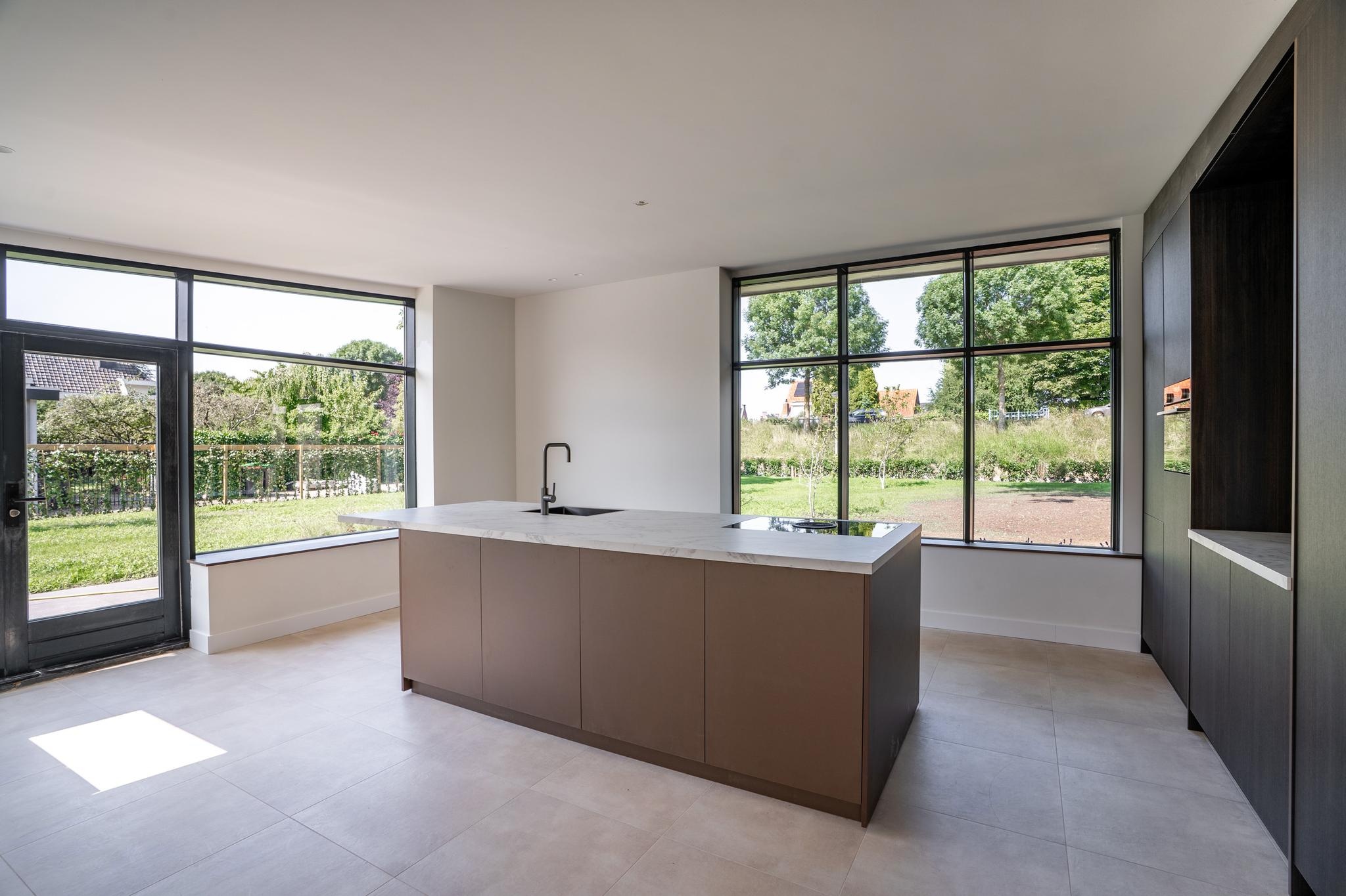 Bakkersdijk 15, Barendrecht €1.477.500 k.k.