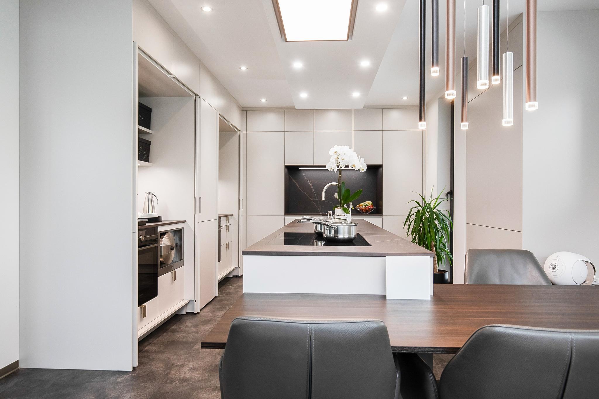 Spieringweg 1099A, Zwaanshoek €1.650.000 k.k.