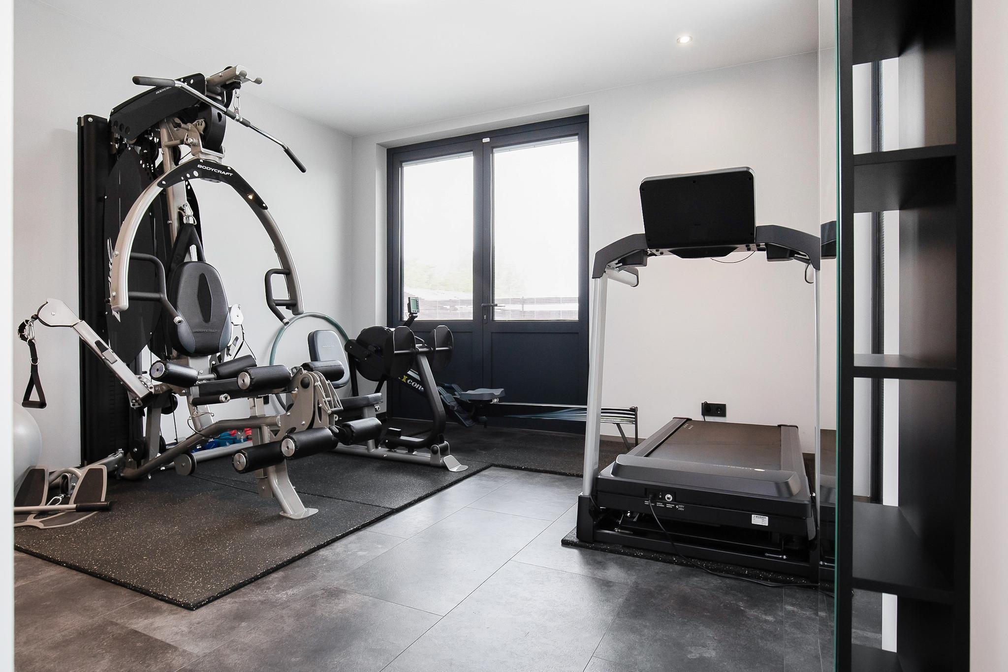 Spieringweg 1099A, Zwaanshoek €1.650.000 k.k.