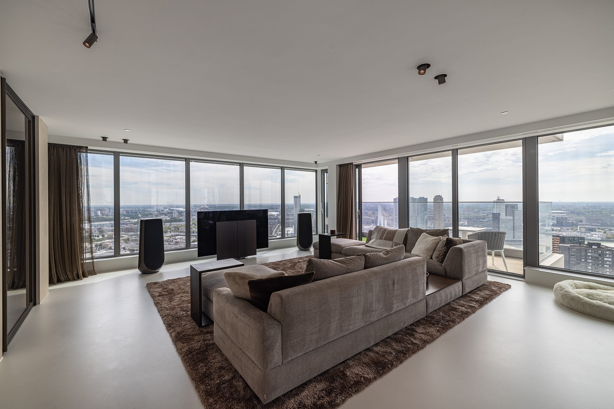 Baan 64-C, Rotterdam €2.150.000 k.k