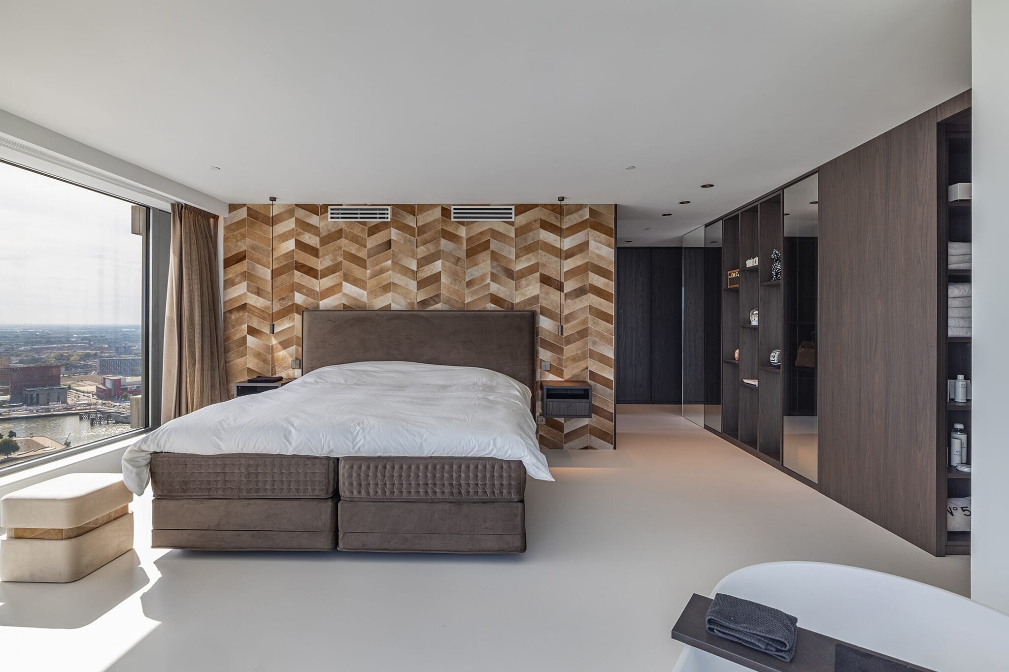 Baan 64-C, Rotterdam €2.300.000 k.k