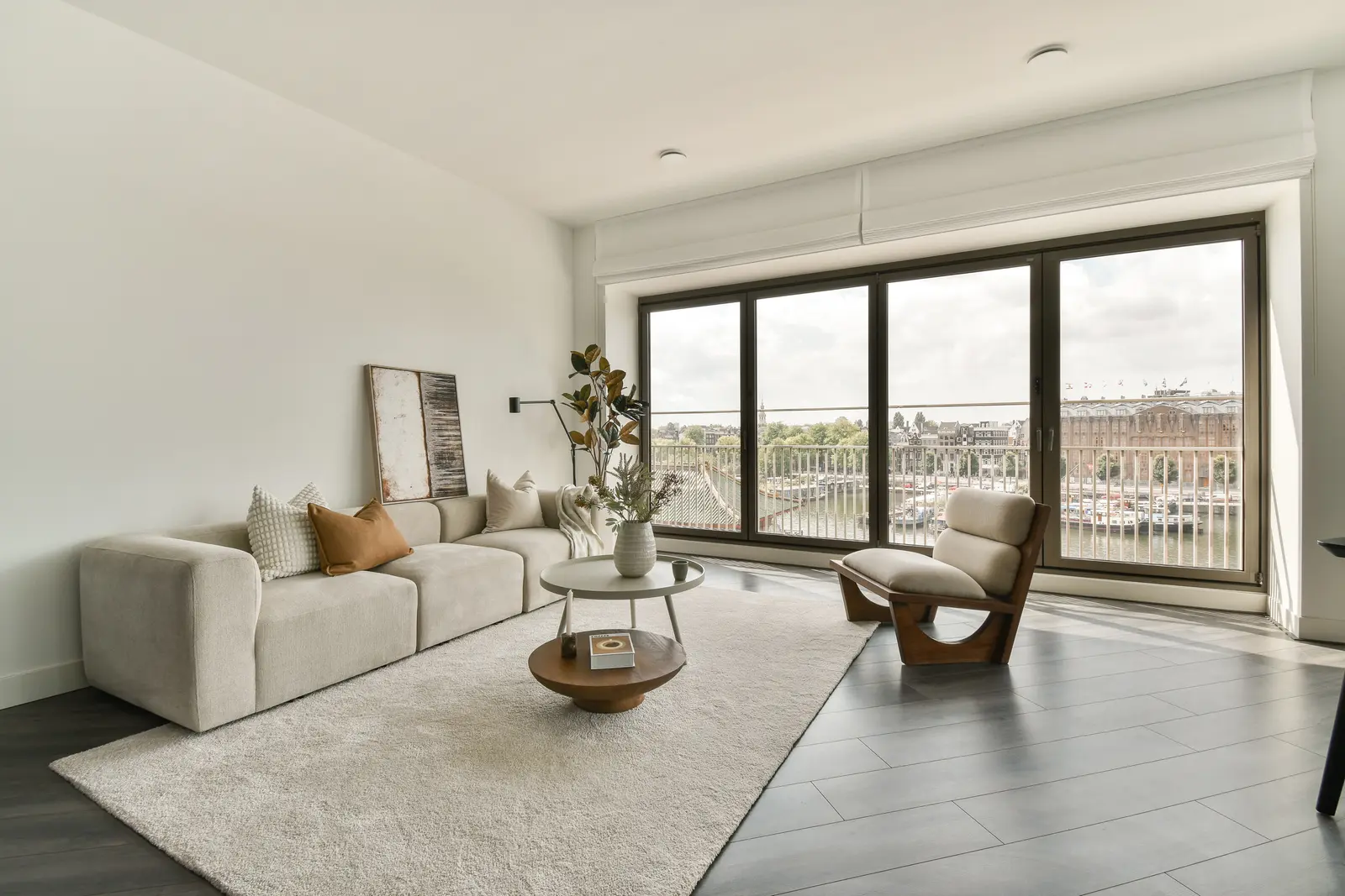 Oosterdokskade 25, Amsterdam €1.090.000 k.k.