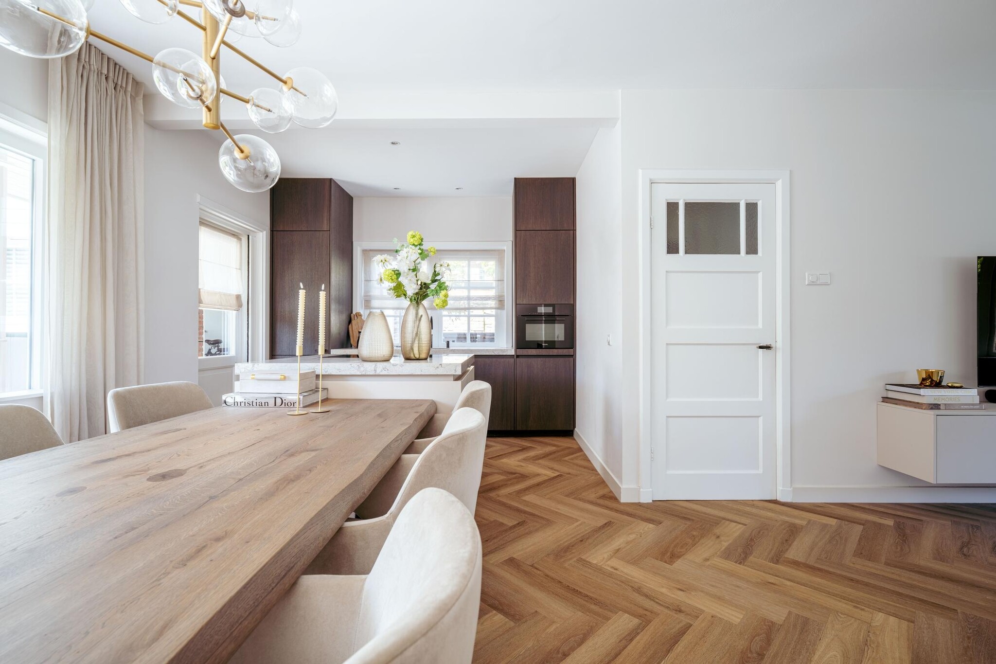 Ambachtstraat 2, Laren €1.075.000 k.k.