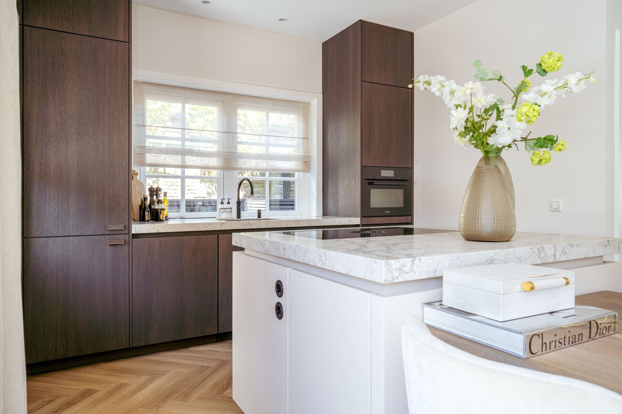 Ambachtstraat 2, Laren €1.075.000 k.k.