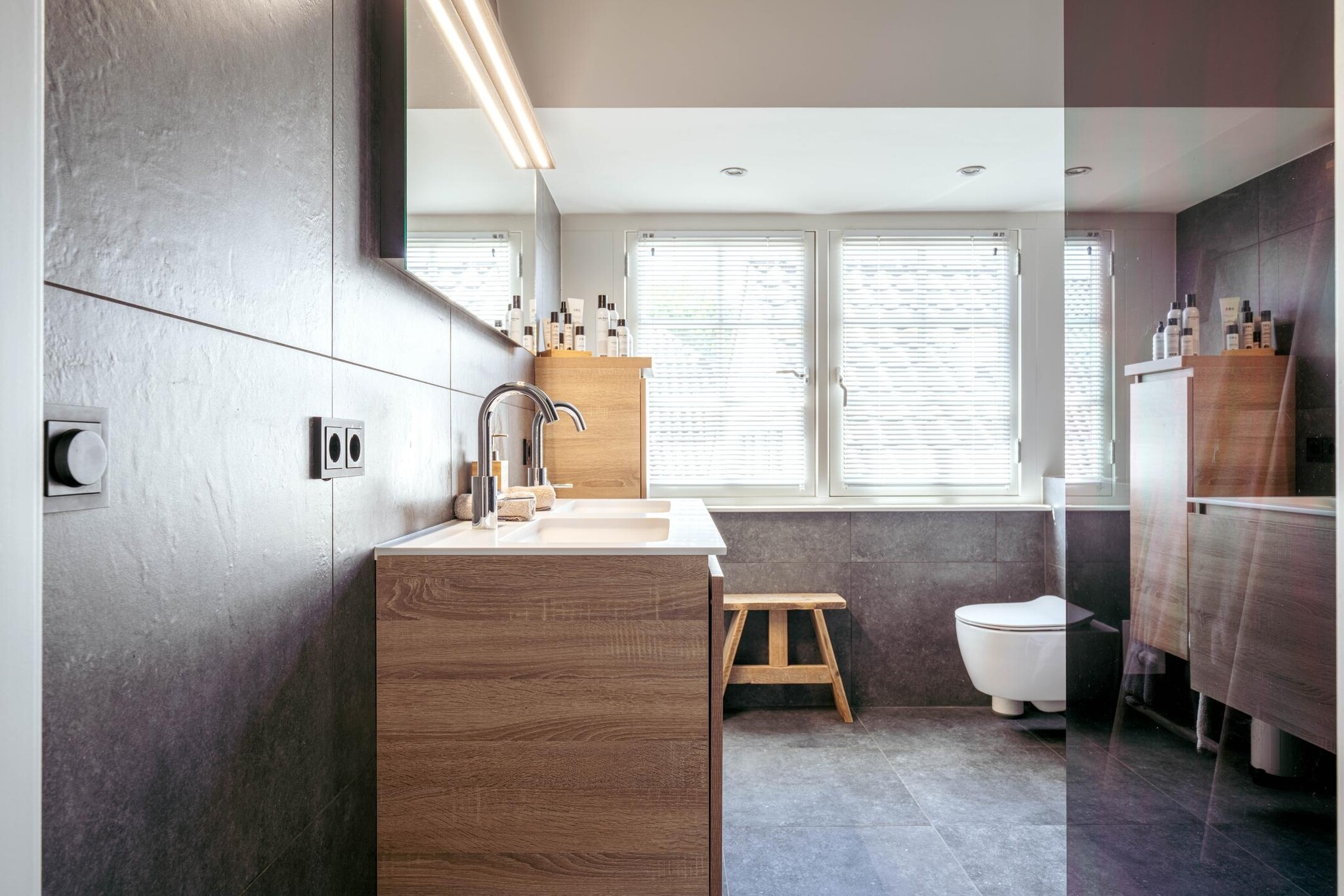 Ambachtstraat 2, Laren €1.075.000 k.k.