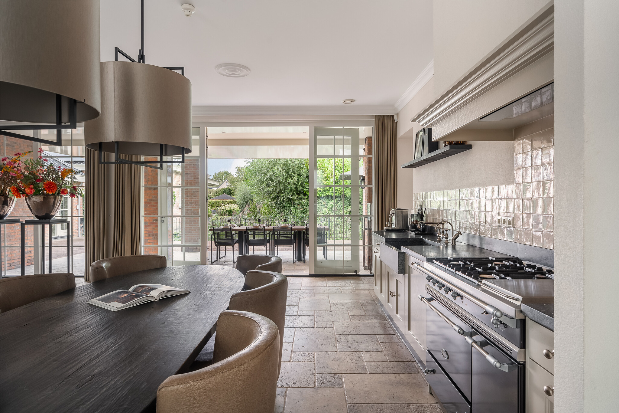 Noorderhoeve 2, Barendrecht €1.650.000 k.k.